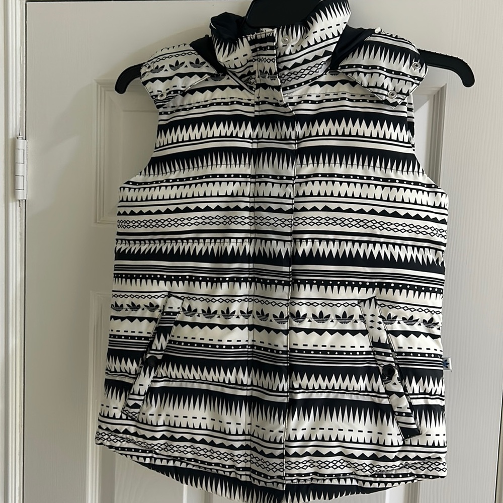Pre-loved Adidas Tribal Print Puffer Vest - XS